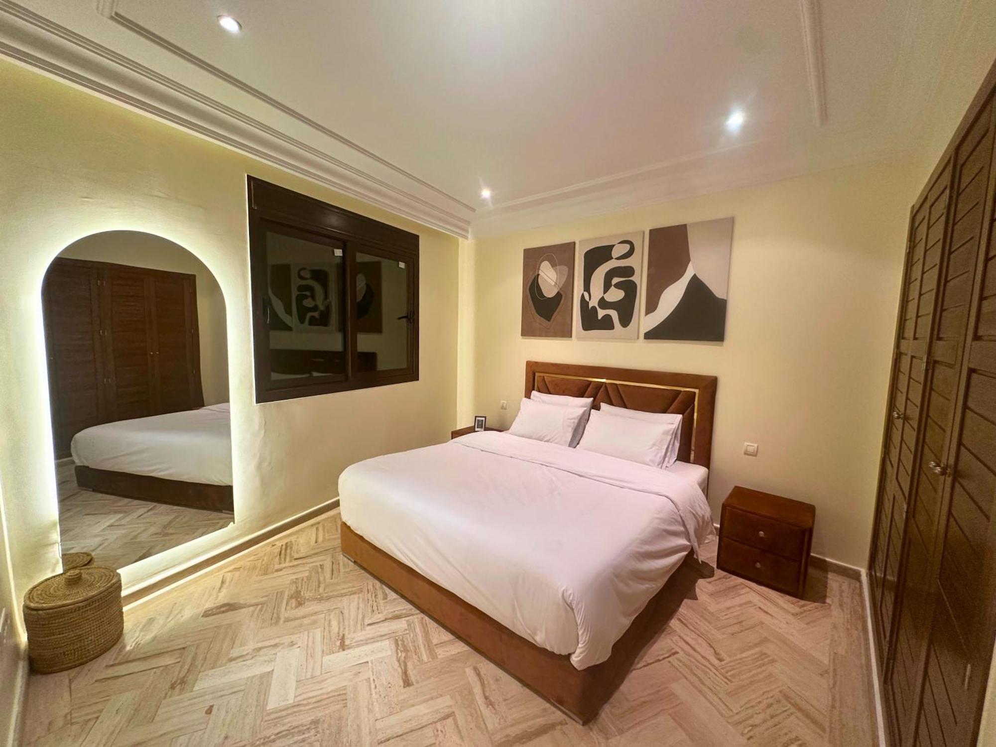 Somptueux Avec Jacuzzi Prive Marrakech Appartement Marrakesh